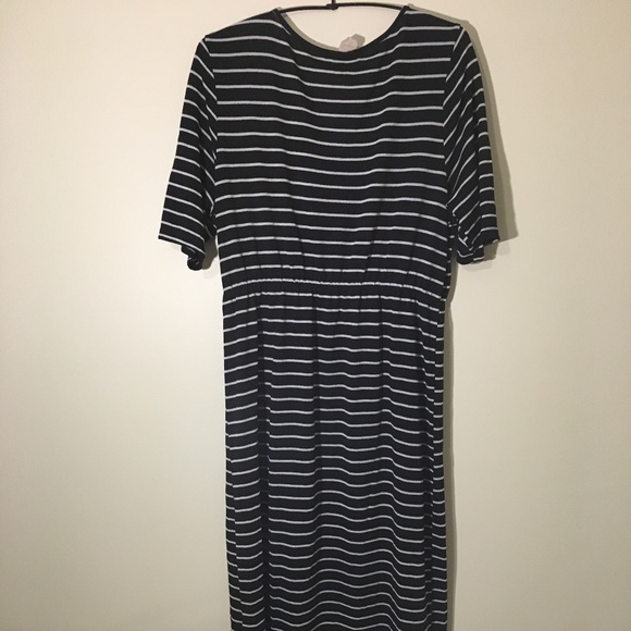 Espresso Dresses & Skirts - //b&w stripey dress//